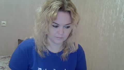 Snapshot of karennelsonx chatting on February 2025 09:22:02 AM karennelsonx online show from February 2025 09:22:02 AM