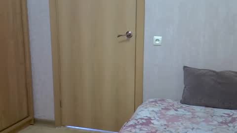 Snapshot of karennelsonx chatting on March 2025 11:23:01 AM karennelsonx online show from March 2025 11:23:01 AM