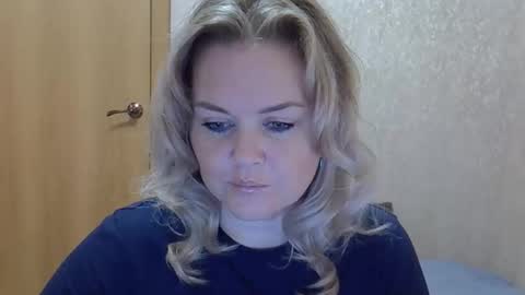 Snapshot of karennelsonx chatting on October 2025 07:03:02 PM karennelsonx online show from October 2025 07:03:02 PM