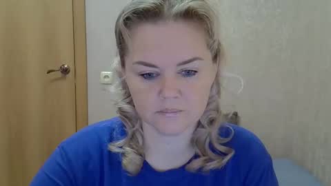 Snapshot of karennelsonx chatting on October 2025 09:10:01 AM karennelsonx online show from October 2025 09:10:01 AM