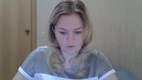 Snapshot of karennelsonx chatting on June 2026 12:36:01 PM karennelsonx online show from June 2026 12:36:01 PM