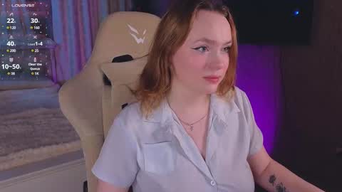 Snapshot of kari_lunna chatting on January 2025 03:31:01 AM Karoline online show from January 2025 03:31:01 AM