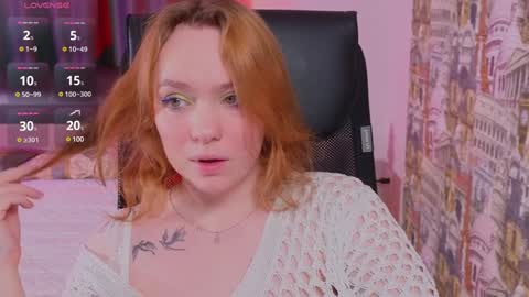 Snapshot of kari_lunna chatting on February 2025 03:37:02 AM Karoline online show from February 2025 03:37:02 AM