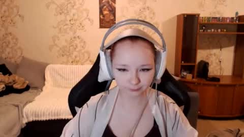 Lisa Backler online show from September 2025 03:24:01 PM