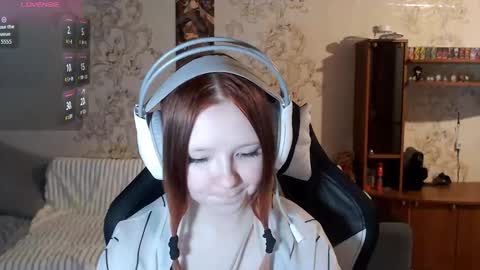 Lisa Backler online show from October 2025 04:24:02 PM