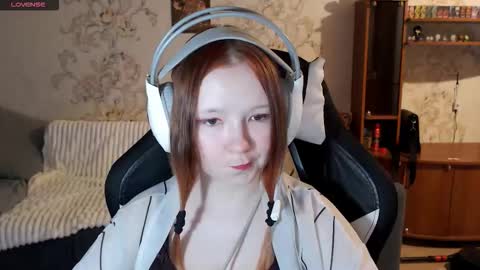 Lisa Backler online show from October 2025 04:37:01 PM