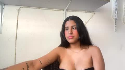kariina candy and fox online show from July 2026 12:21:02 PM