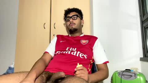 karim03larbi online show from January 2025 09:11:02 PM