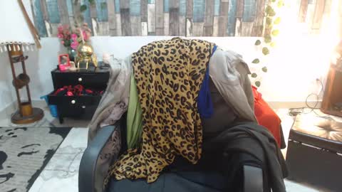 karima_sarabe online show from October 2025 09:01:01 PM