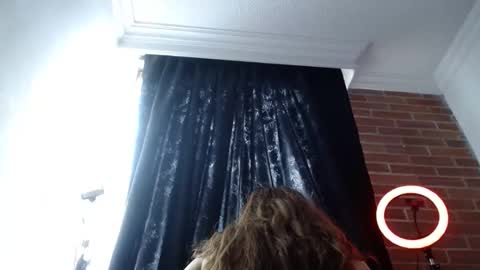 Snapshot of karima_sarabe chatting on June 2026 02:52:02 PM karima_sarabe online show from June 2026 02:52:02 PM