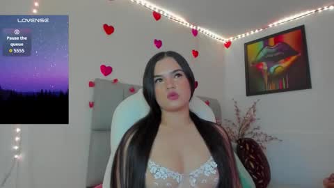 Snapshot of karin_grey69 chatting on September 2025 01:49:01 PM Karin online show from September 2025 01:49:01 PM