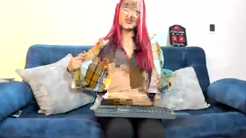Snapshot of karina2smith chatting on December 2024 03:41:01 AM karina online show from December 2024 03:41:01 AM