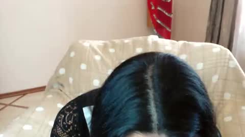 Karina online show from October 2025 10:56:01 AM