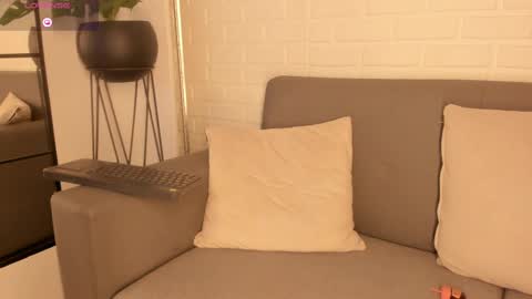 Kari online show from February 2025 06:39:01 AM