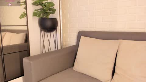 Kari online show from March 2025 02:57:02 AM