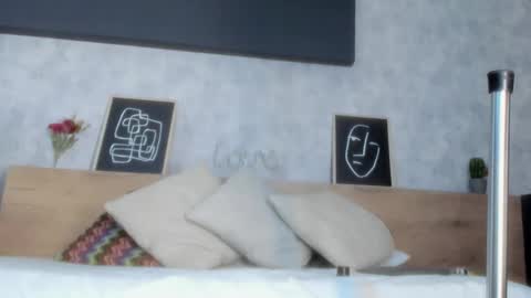 Kari online show from February 2026 11:42:01 AM