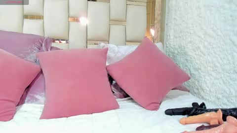 Karina online show from April 2026 10:56:02 PM