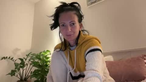 Karina online show from December 2024 10:55:02 PM