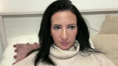 Karina online show from December 2024 05:40:01 PM