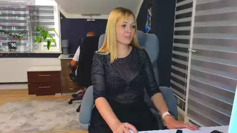 Snapshot of karinadeniss chatting on July 2026 02:32:01 PM Onlyfans cute valerri Real Nme Valerri online show from July 2026 02:32:01 PM