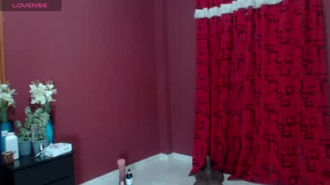 Snapshot of karinasimonz chatting on January 2025 07:34:02 PM KarinaSimonz online show from January 2025 07:34:02 PM