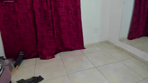 Snapshot of karinasimonz chatting on March 2025 08:03:02 PM KarinaSimonz online show from March 2025 08:03:02 PM