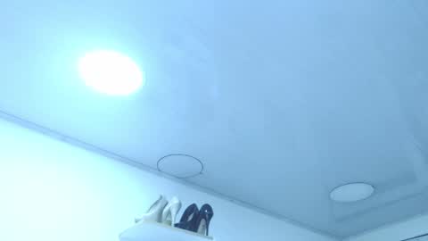 Snapshot of karinbellee chatting on January 2025 12:09:02 PM Karin online show from January 2025 12:09:02 PM