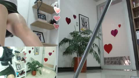 Snapshot of karinbellee chatting on February 2025 02:34:01 PM Karin online show from February 2025 02:34:01 PM