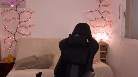 Karina online show from February 2026 08:54:01 PM