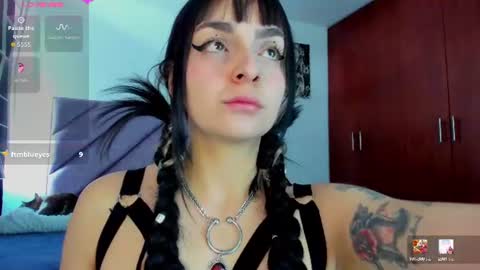 Snapshot of karinna__raven chatting on July 2026 08:01:02 PM KARINNA RAVEN online show from July 2026 08:01:02 PM