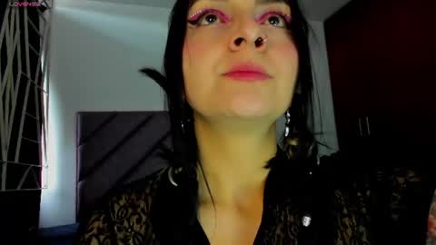 Snapshot of karinna__raven chatting on July 2026 09:47:02 PM KARINNA RAVEN online show from July 2026 09:47:02 PM