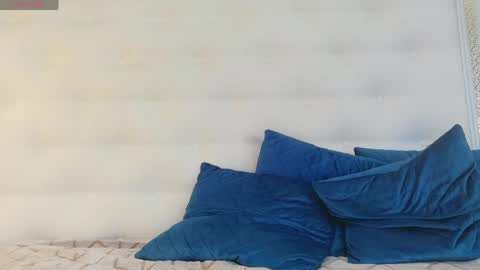 KARISSIA online show from April 2026 04:46:01 AM