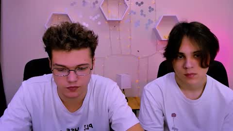 Snapshot of karl_mans chatting on November 2025 09:51:02 AM Karl online show from November 2025 09:51:02 AM