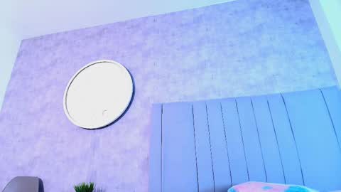 Karla online show from October 2025 01:49:01 AM