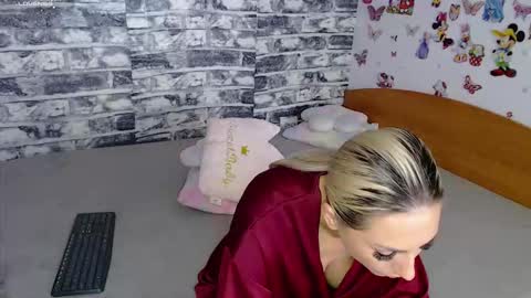 Snapshot of karla_anna chatting on September 2025 05:03:02 PM Andreea Fun it s my name online show from September 2025 05:03:02 PM