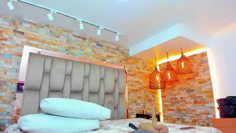 Snapshot of karla_dunn chatting on February 2025 08:42:02 PM Karla online show from February 2025 08:42:02 PM