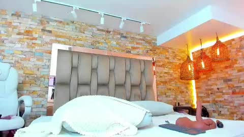 Snapshot of karla_dunn chatting on September 2025 08:36:01 PM Karla online show from September 2025 08:36:01 PM