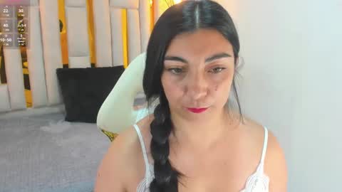 Karla  online show from December 2024 11:04:02 AM