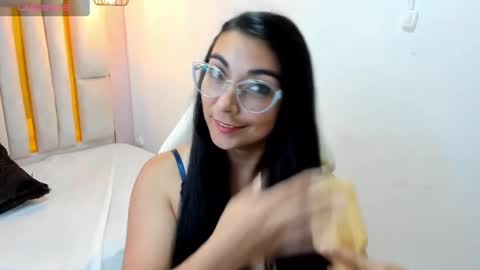 Karla  online show from February 2025 10:49:01 AM