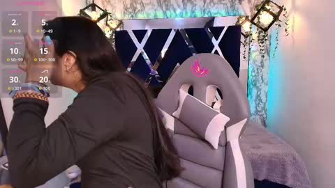 Karla  online show from October 2025 11:27:02 AM