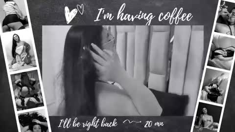 Karla  online show from October 2025 10:57:02 AM