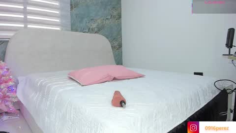 Snapshot of karla_wonderful chatting on November 2025 07:13:02 PM karolina online show from November 2025 07:13:02 PM