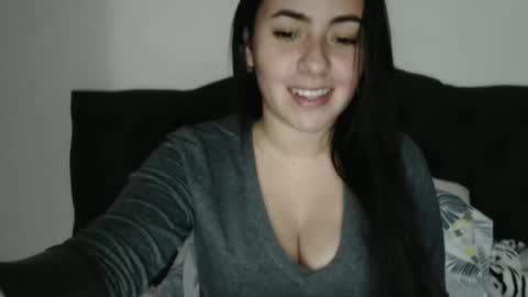 Karla Giraldo online show from March 2025 08:59:01 PM