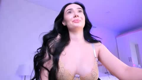 karli_grei online show from October 2025 05:44:01 PM