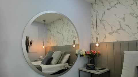 karlla_brown online show from October 2025 12:28:02 PM