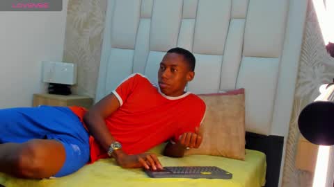 karllhil online show from March 2025 11:40:01 AM