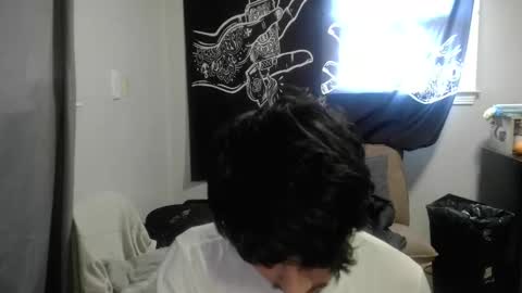 karloscm4 online show from March 2025 07:32:02 PM