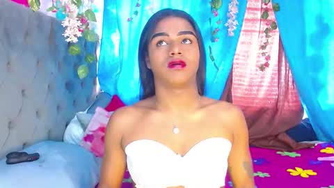 KARLY.  online show from September 2025 11:37:02 AM