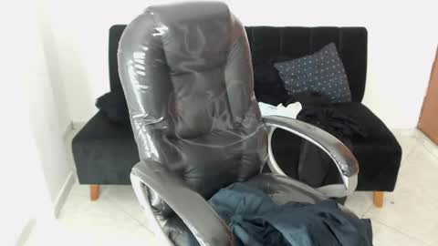 KARLYE online show from December 2024 07:44:01 AM