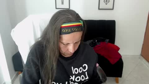 KARLYE online show from February 2025 05:07:02 AM